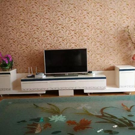 Xiahe Galsang Flower Family Apartment Gannan Esterno foto